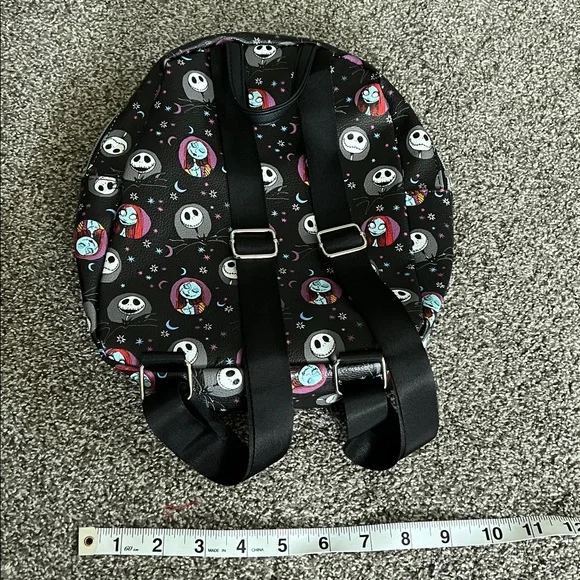 BRAND NEW Disney’s Nightmare Before Christmas  Jack & Sally Mini Backpack - Picture 5 of 7